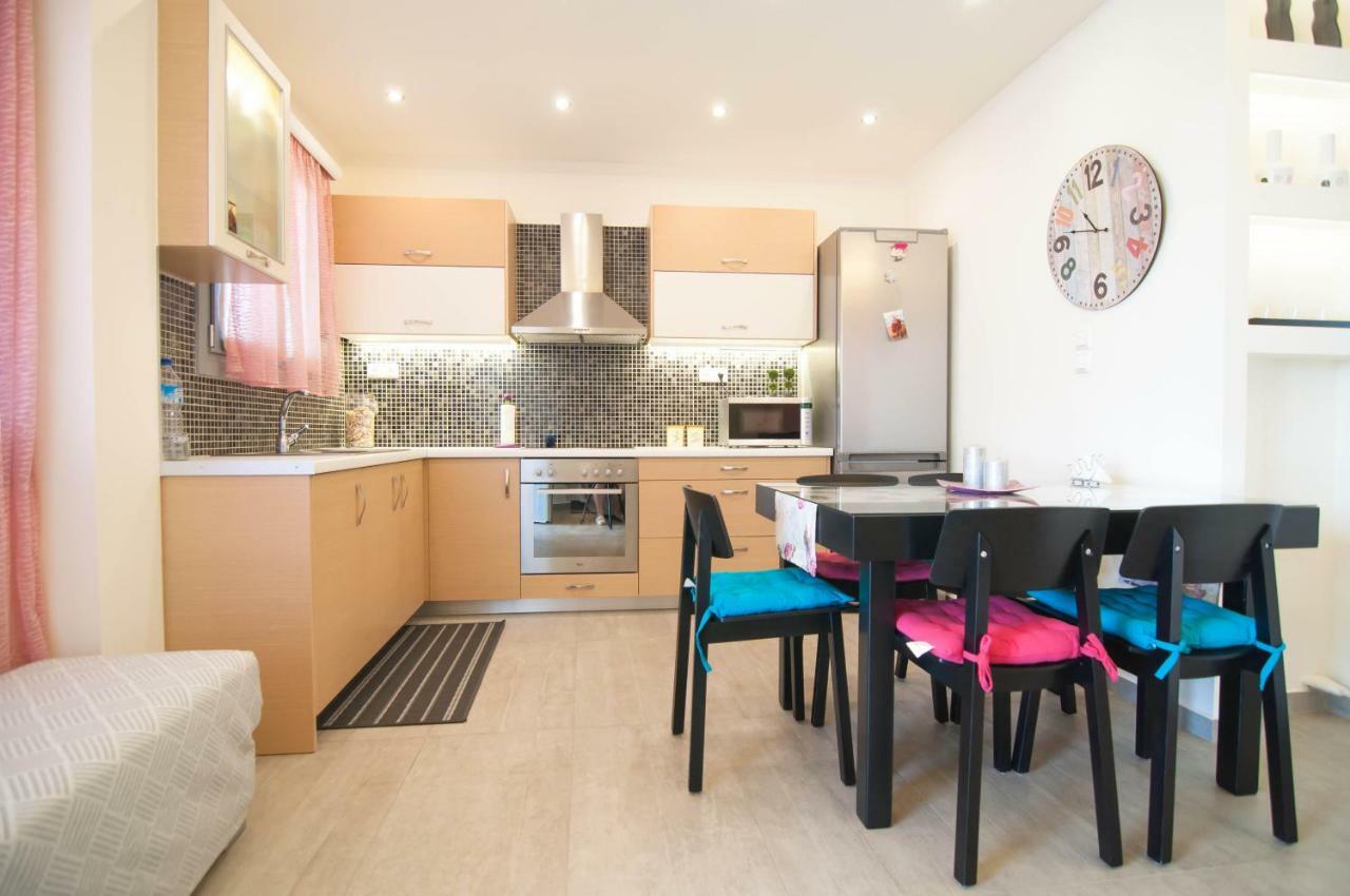 הוילה מיקרי ויגלה Viglaki House מראה חיצוני תמונה