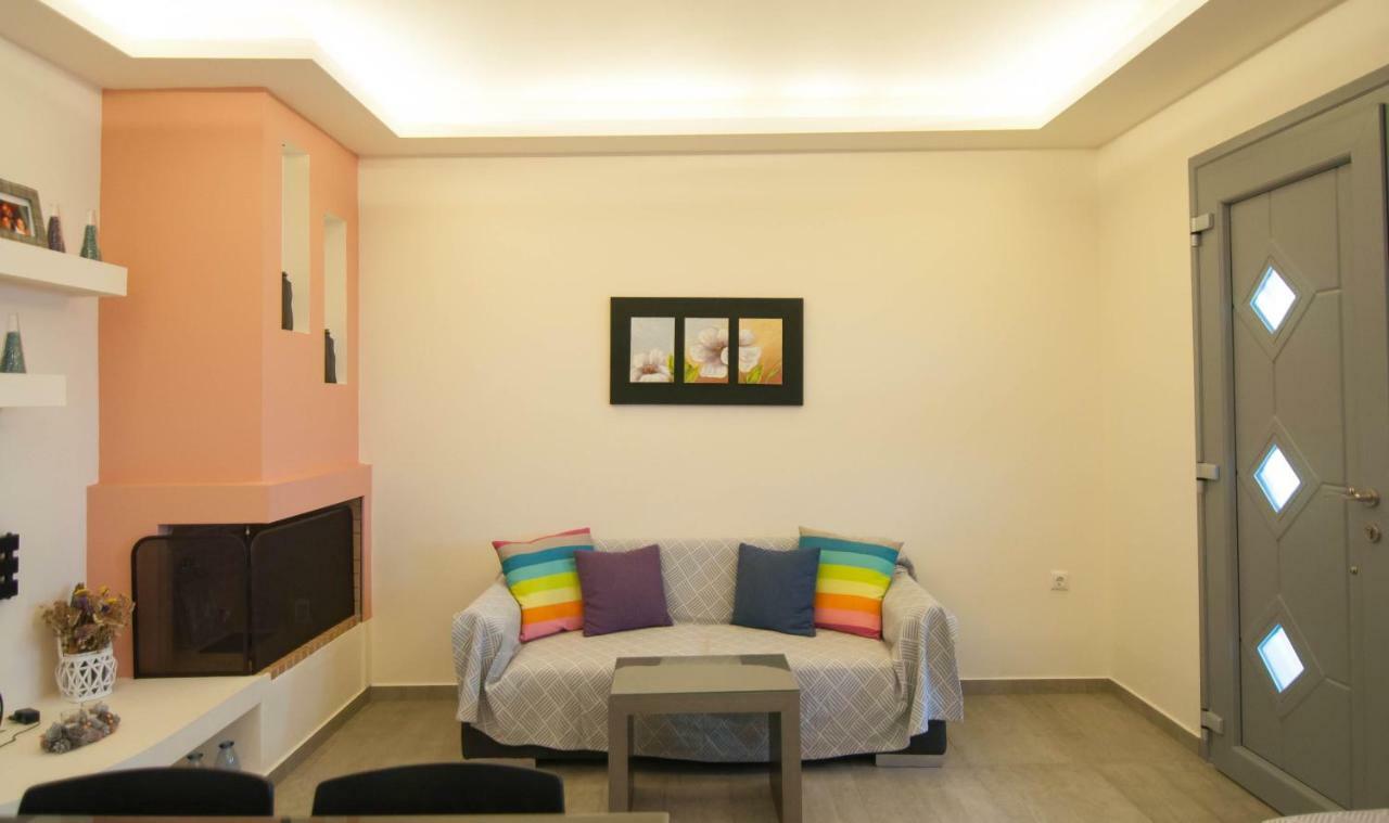 הוילה מיקרי ויגלה Viglaki House מראה חיצוני תמונה
