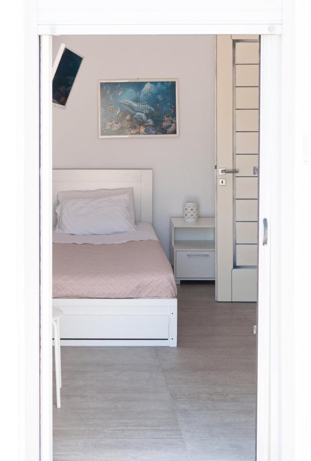 הוילה מיקרי ויגלה Viglaki House מראה חיצוני תמונה